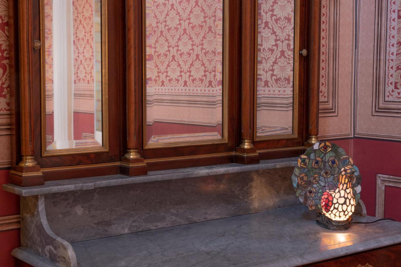 ホテル Il Cavaliere Al Borgo Antico コペルティーノ エクステリア 写真