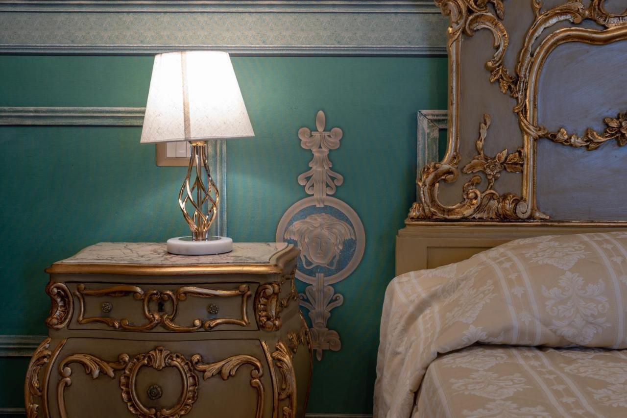 ホテル Il Cavaliere Al Borgo Antico コペルティーノ エクステリア 写真