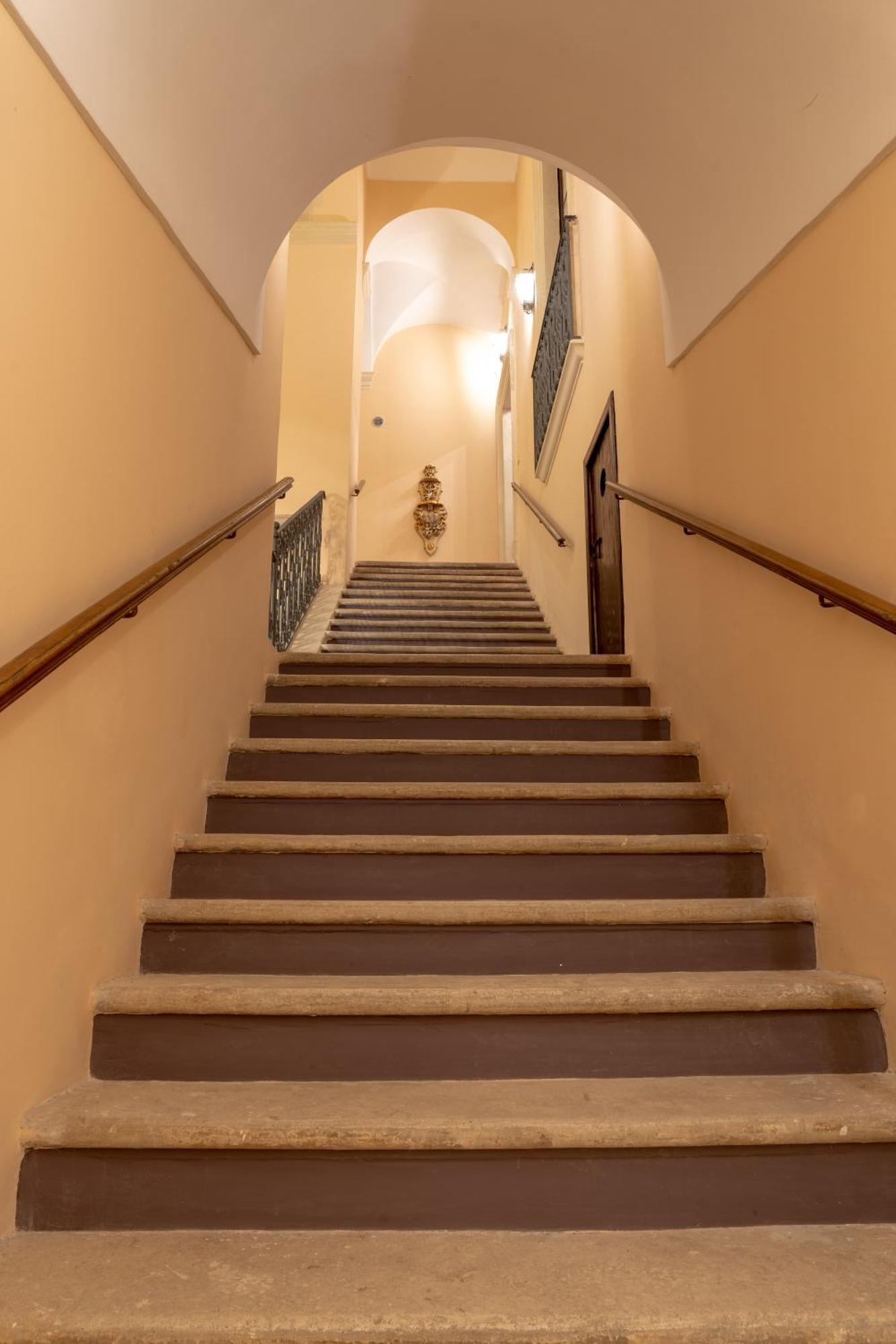 ホテル Il Cavaliere Al Borgo Antico コペルティーノ エクステリア 写真